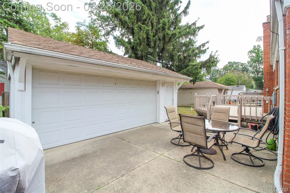 8610 Winston Lane Dearborn Heights City, MI 48127
