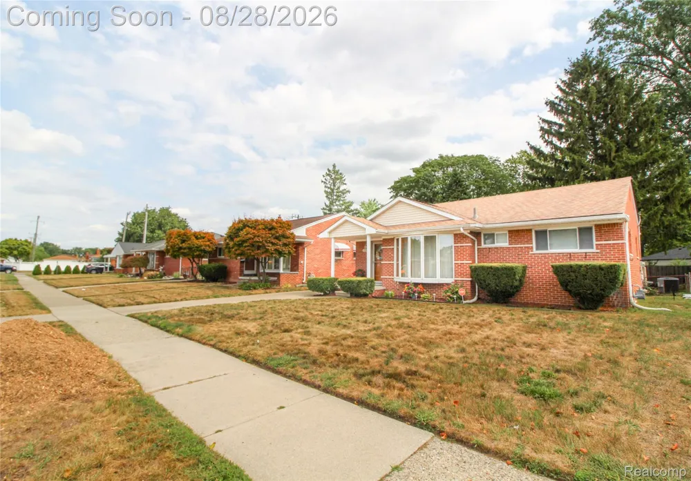 8610 Winston Lane Dearborn Heights City, MI 48127