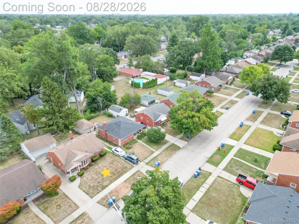 8610 Winston Lane Dearborn Heights City, MI 48127