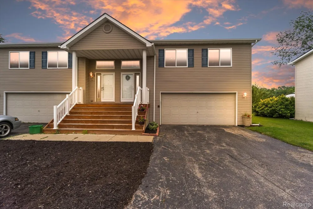 1116 LAKEVIEW CIRCLE Mundy Township, MI 48439