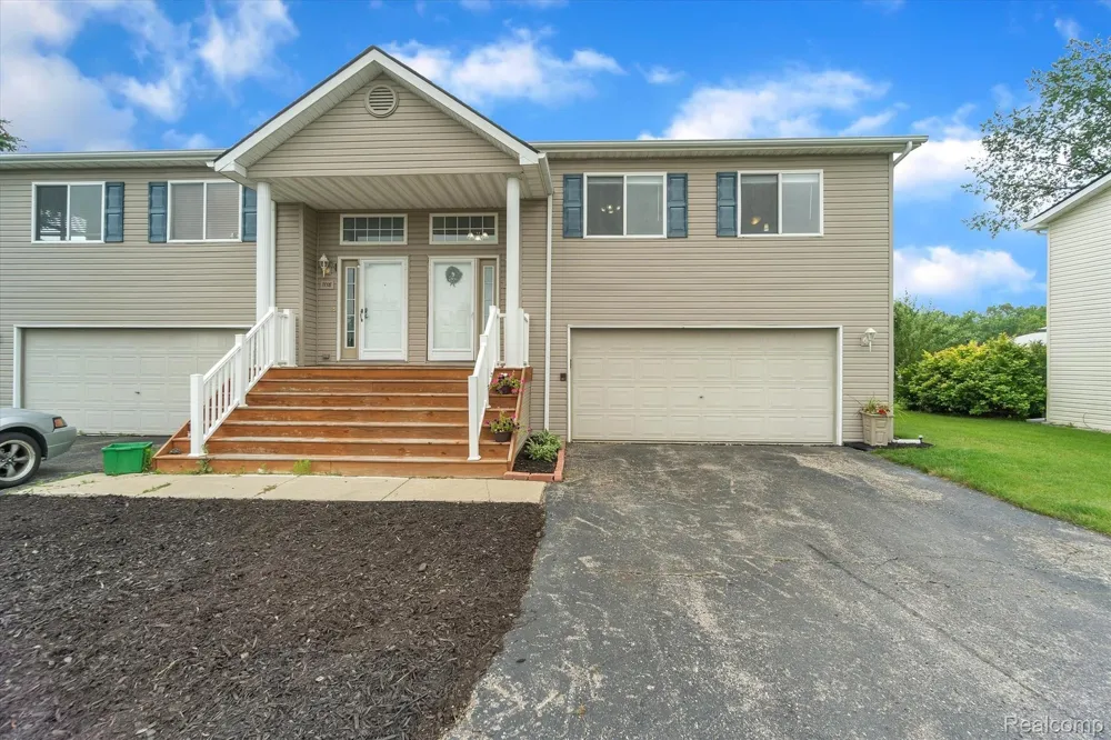 1116 LAKEVIEW CIRCLE Mundy Township, MI 48439