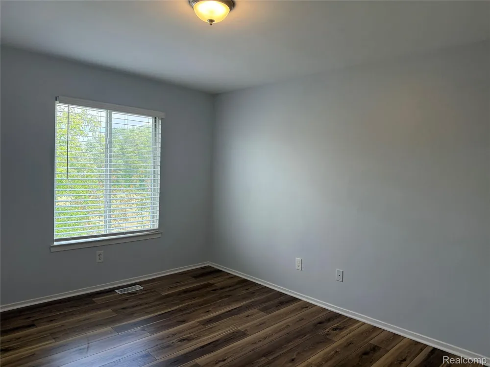 1116 LAKEVIEW CIRCLE Mundy Township, MI 48439
