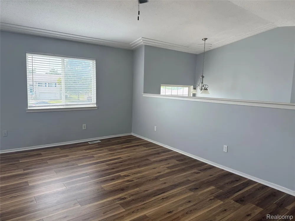 1116 LAKEVIEW CIRCLE Mundy Township, MI 48439
