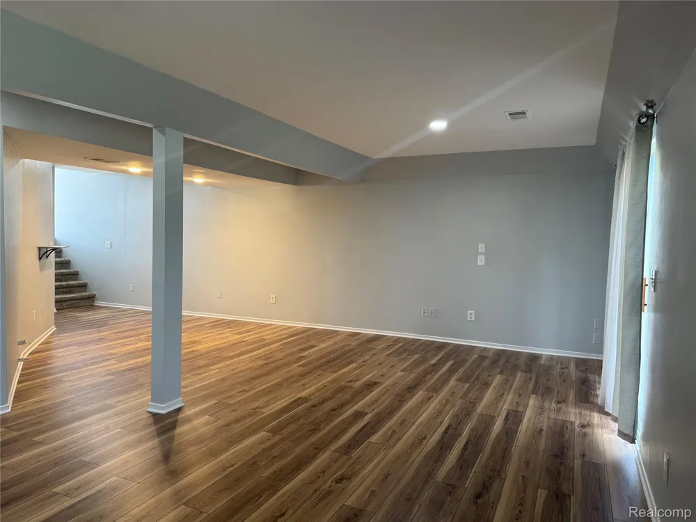 1116 LAKEVIEW CIRCLE Mundy Township, MI 48439