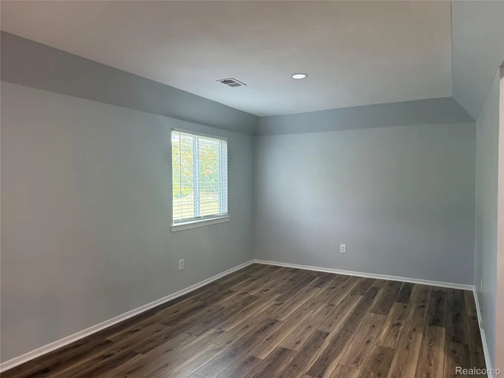 1116 LAKEVIEW CIRCLE Mundy Township, MI 48439