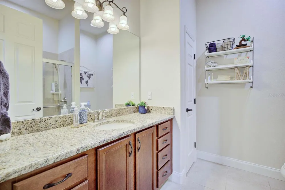 904 CHRISTINA CHASE LANE Lakeland, FL 33813