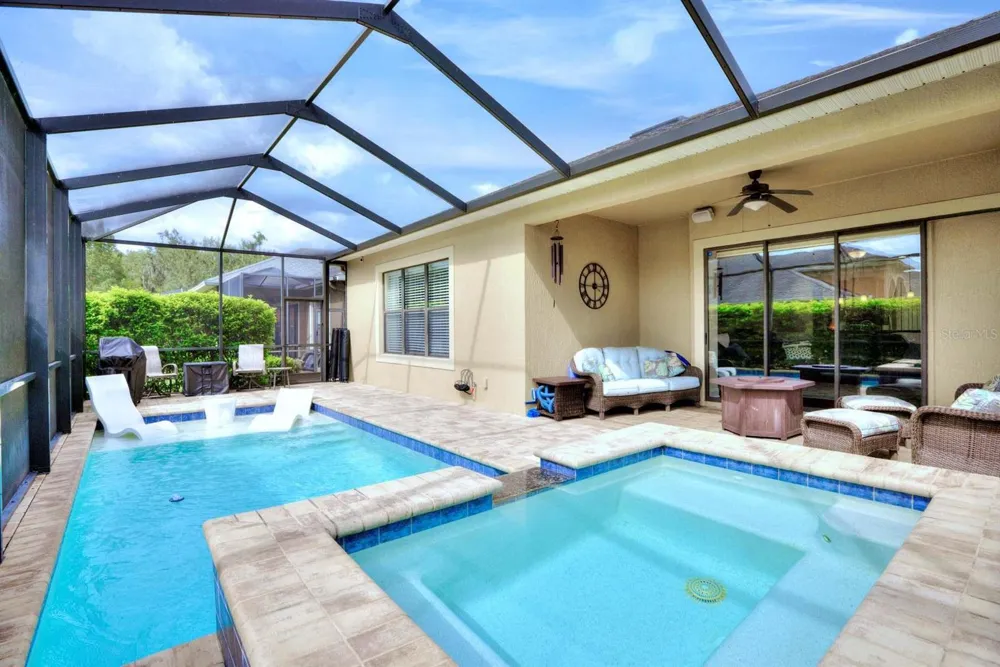 904 CHRISTINA CHASE LANE Lakeland, FL 33813
