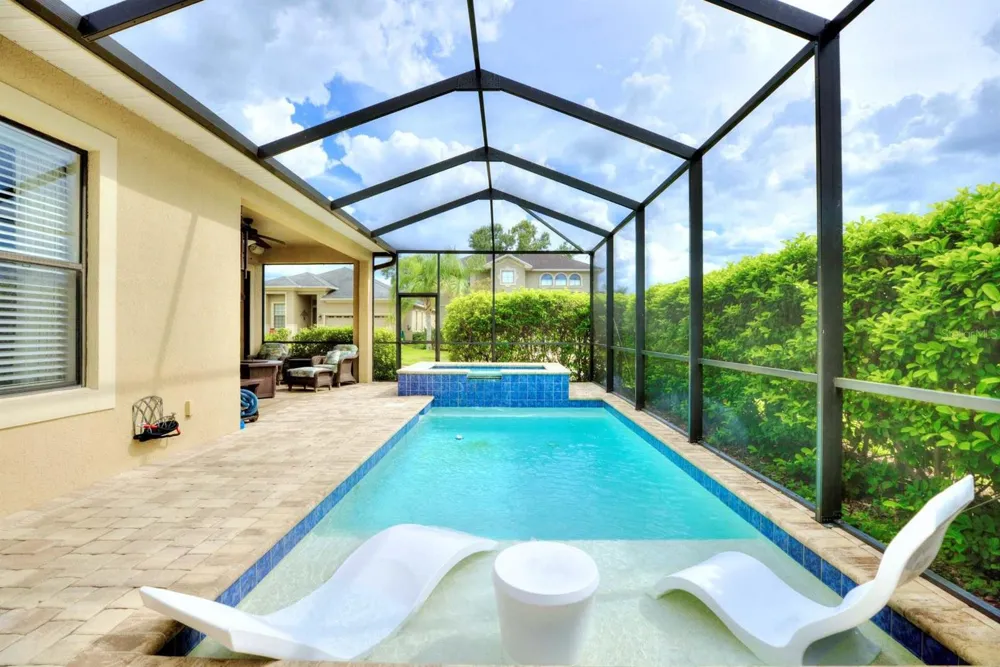 904 CHRISTINA CHASE LANE Lakeland, FL 33813