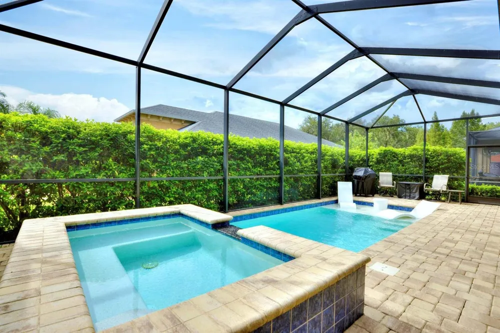 904 CHRISTINA CHASE LANE Lakeland, FL 33813
