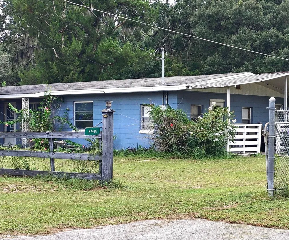 27401 MAIN AVENUE Okahumpka, FL 34762