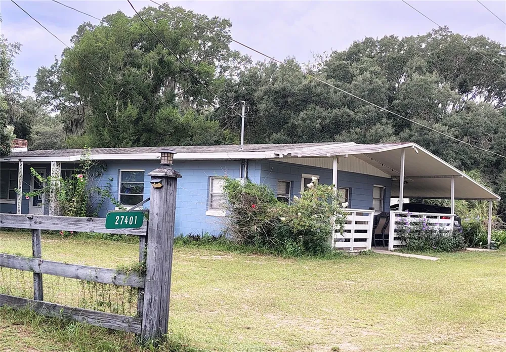 27401 MAIN AVENUE Okahumpka, FL 34762