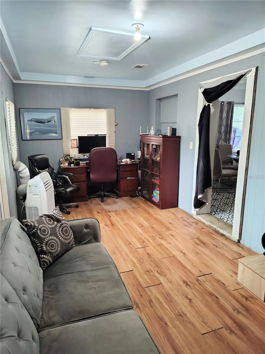 27401 MAIN AVENUE Okahumpka, FL 34762