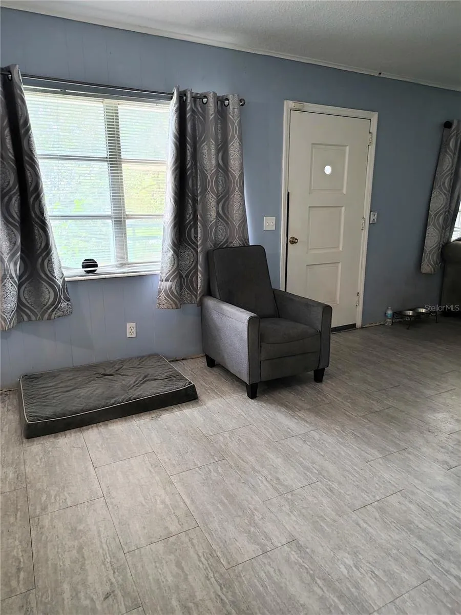 27401 MAIN AVENUE Okahumpka, FL 34762