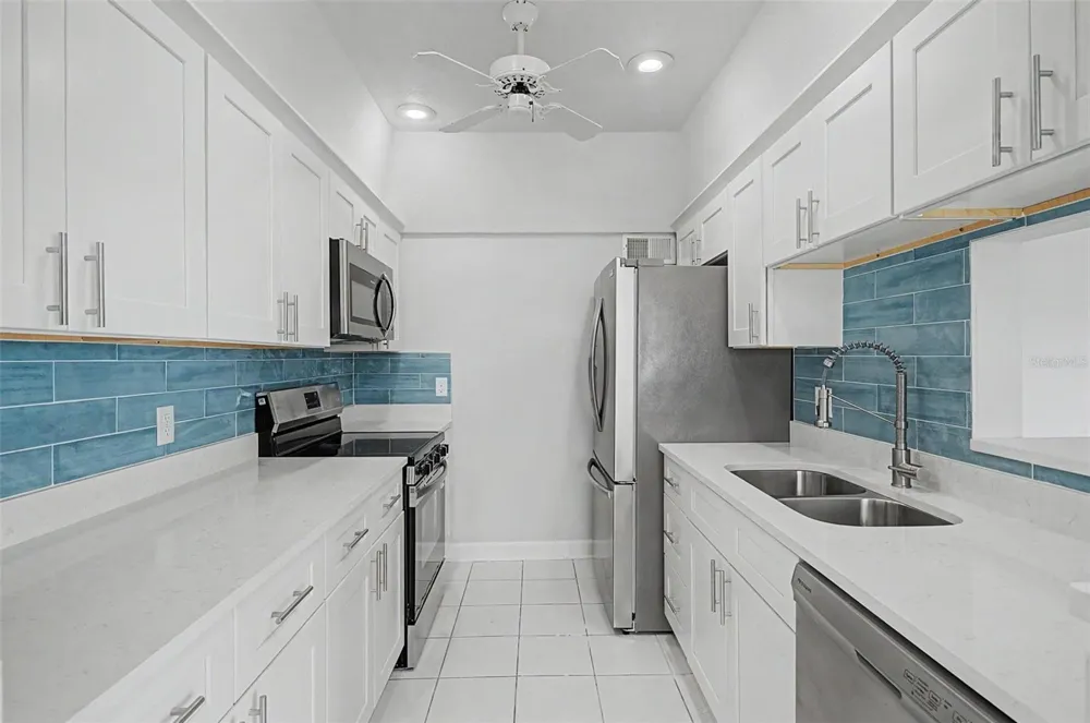 519 PLAZA SEVILLE COURT #39 Treasure Island, FL 33706