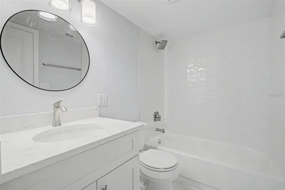 519 PLAZA SEVILLE COURT #39 Treasure Island, FL 33706