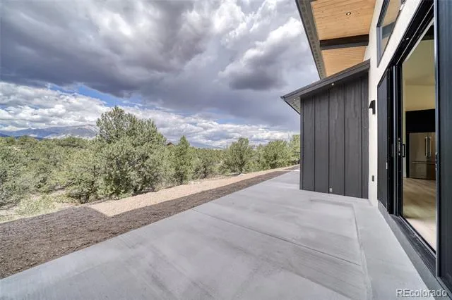 10339 Outpost Lane Nathrop, CO 81236
