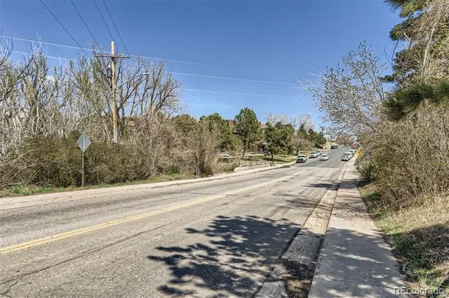 390 W Lehow Avenue Littleton, CO 80120