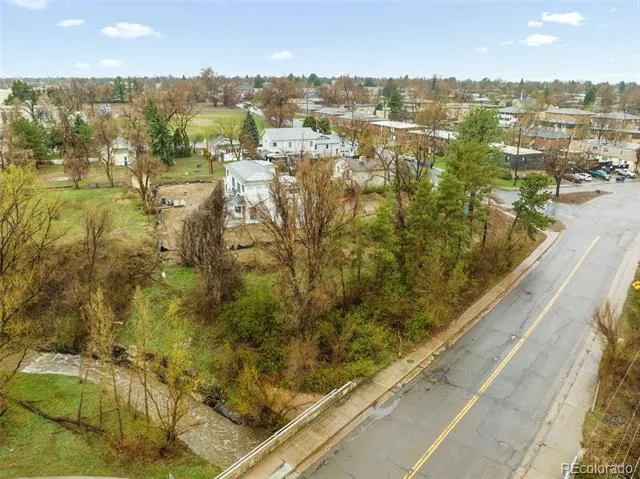 390 W Lehow Avenue Littleton, CO 80120