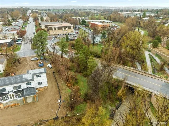 390 W Lehow Avenue Littleton, CO 80120