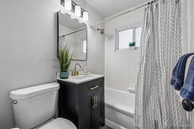 3158 S Fox Street Englewood, CO 80110
