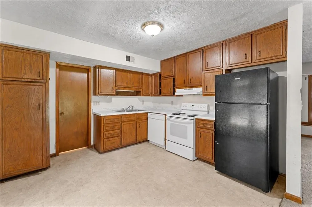 1043 Ascot Court Riverdale, GA 30296