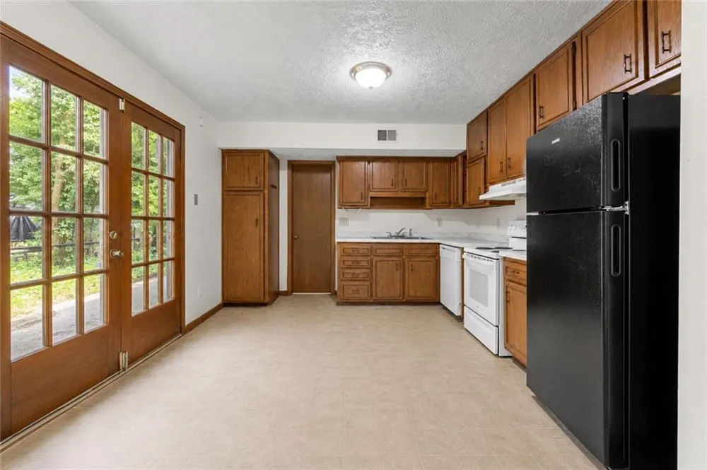 1043 Ascot Court Riverdale, GA 30296