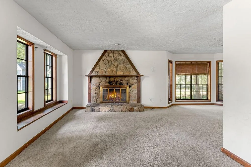 1043 Ascot Court Riverdale, GA 30296