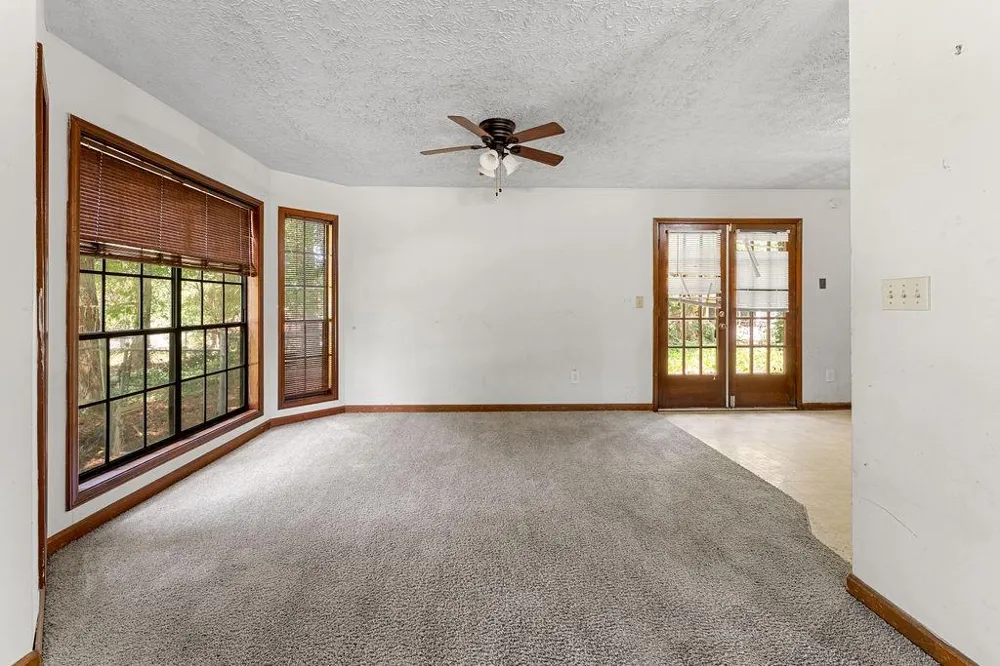 1043 Ascot Court Riverdale, GA 30296
