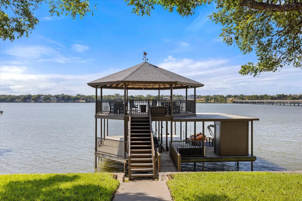 109 Casas Del Sur Street Granbury, TX 76049
