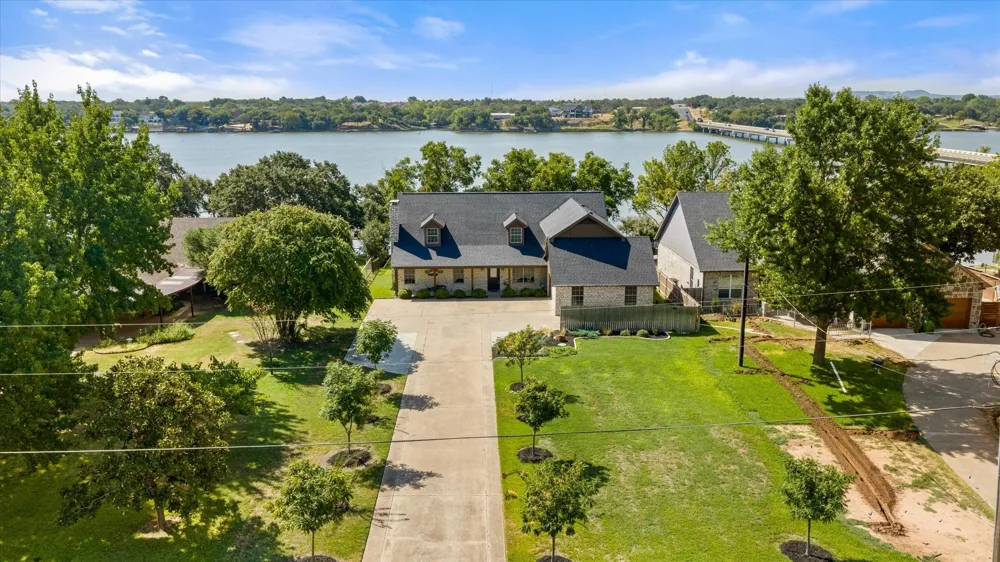 109 Casas Del Sur Street Granbury, TX 76049