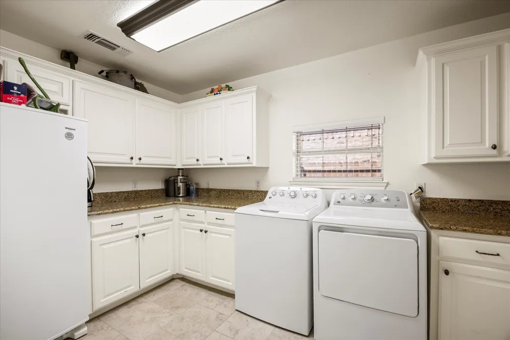 109 Casas Del Sur Street Granbury, TX 76049