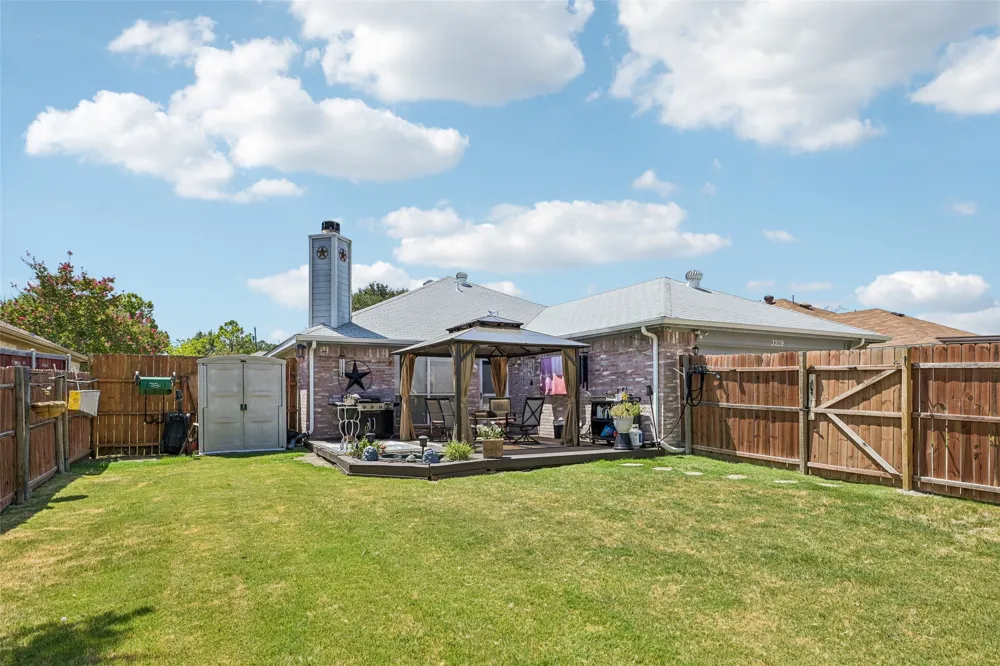3209 Welch Lane Sachse, TX 75048