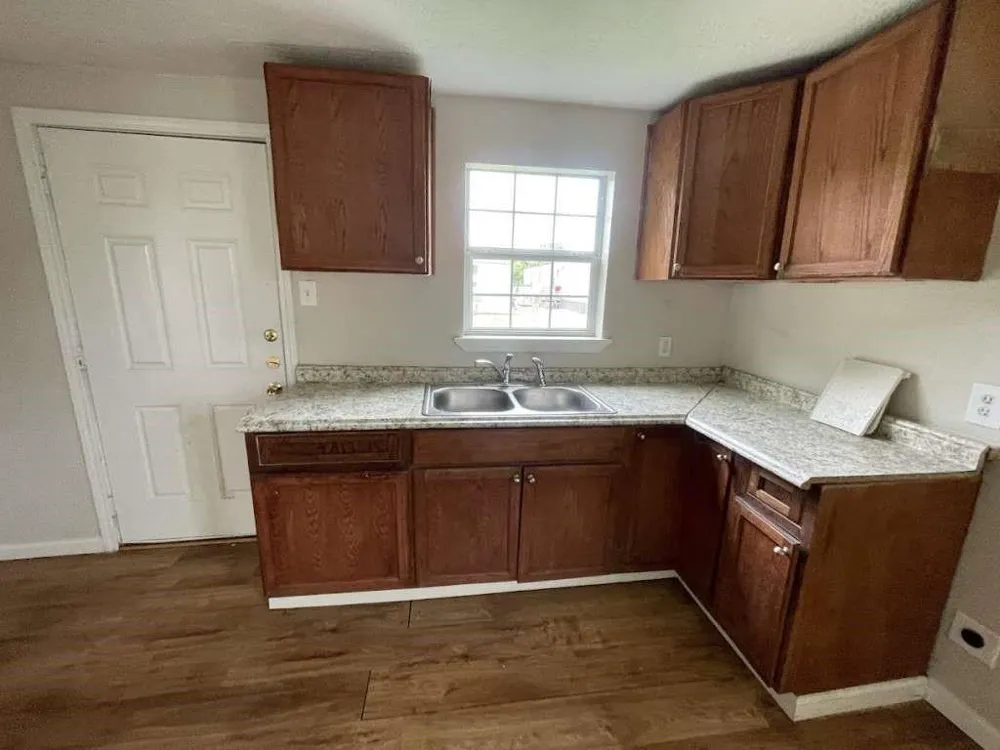 603 Willow Street Baytown, TX 77520