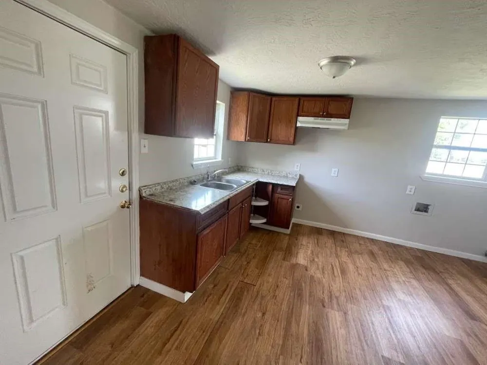603 Willow Street Baytown, TX 77520