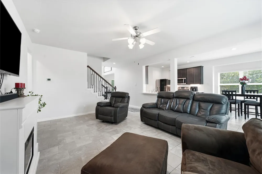 163 Road 6615 Dayton, TX 77535