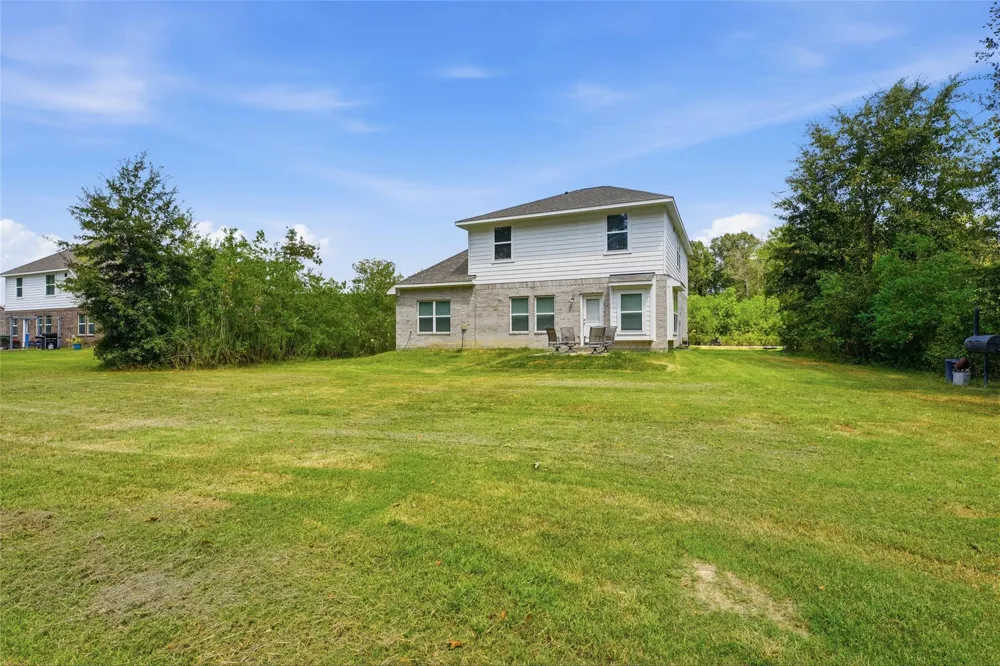 163 Road 6615 Dayton, TX 77535