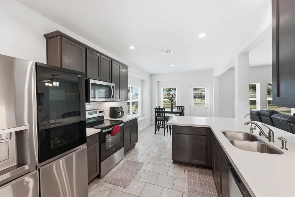 163 Road 6615 Dayton, TX 77535
