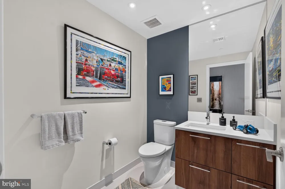 1650 SILVER HILL DRIVE #1607 Mclean, VA 22102