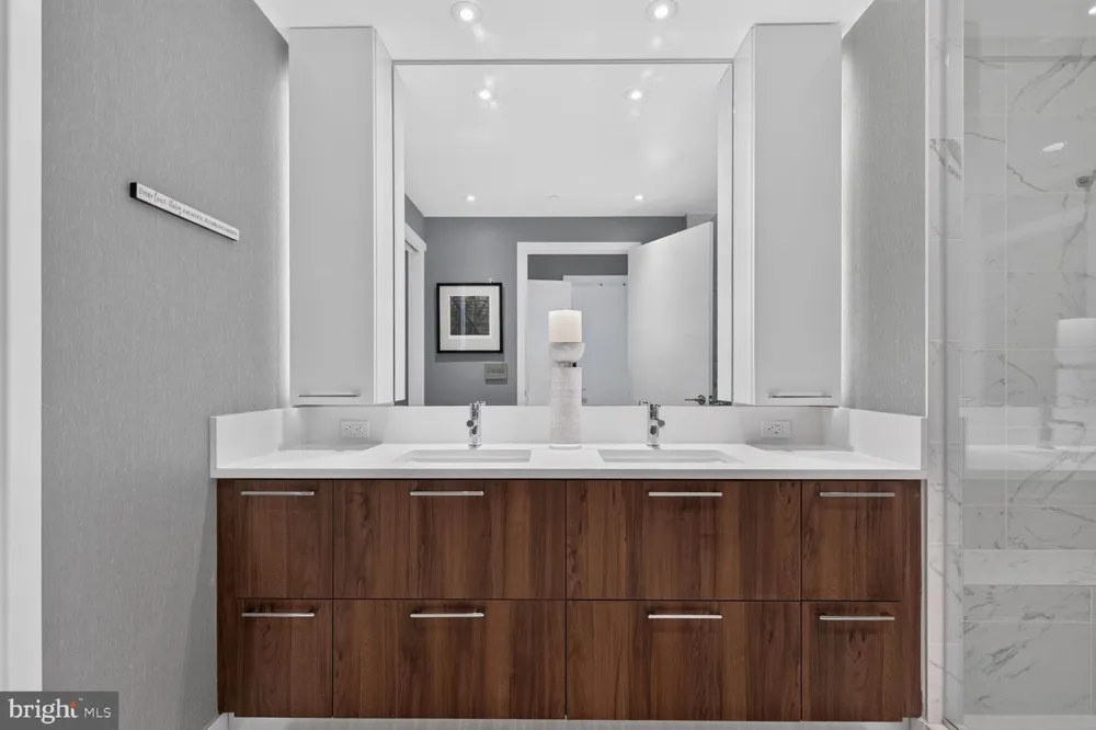 1650 SILVER HILL DRIVE #1607 Mclean, VA 22102