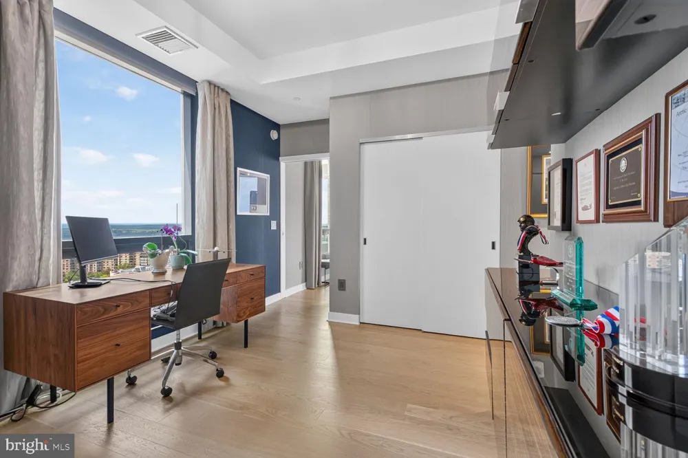 1650 SILVER HILL DRIVE #1607 Mclean, VA 22102
