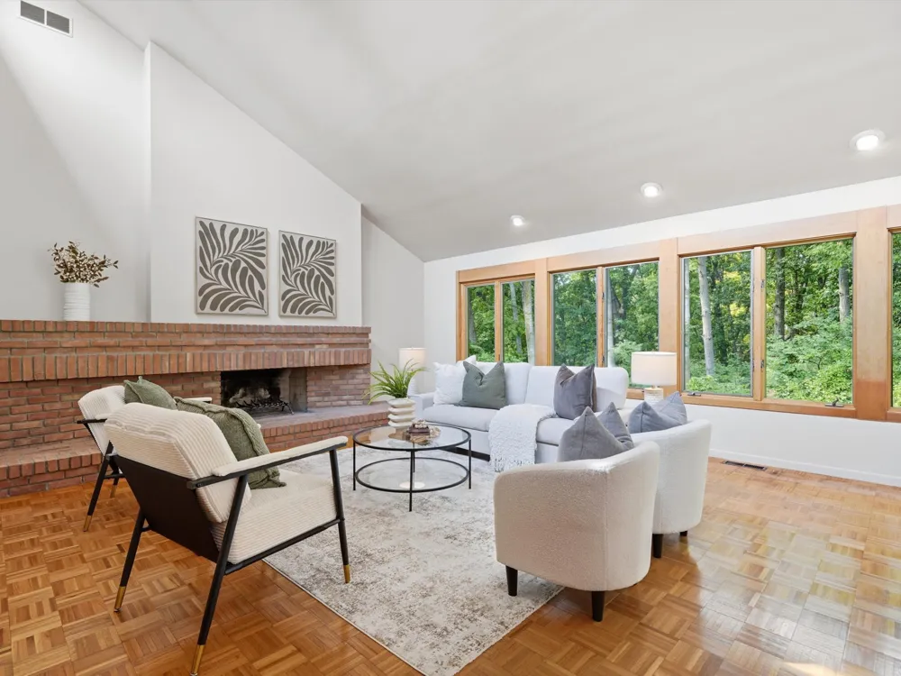 17 Regent Drive Ann Arbor, MI 48104