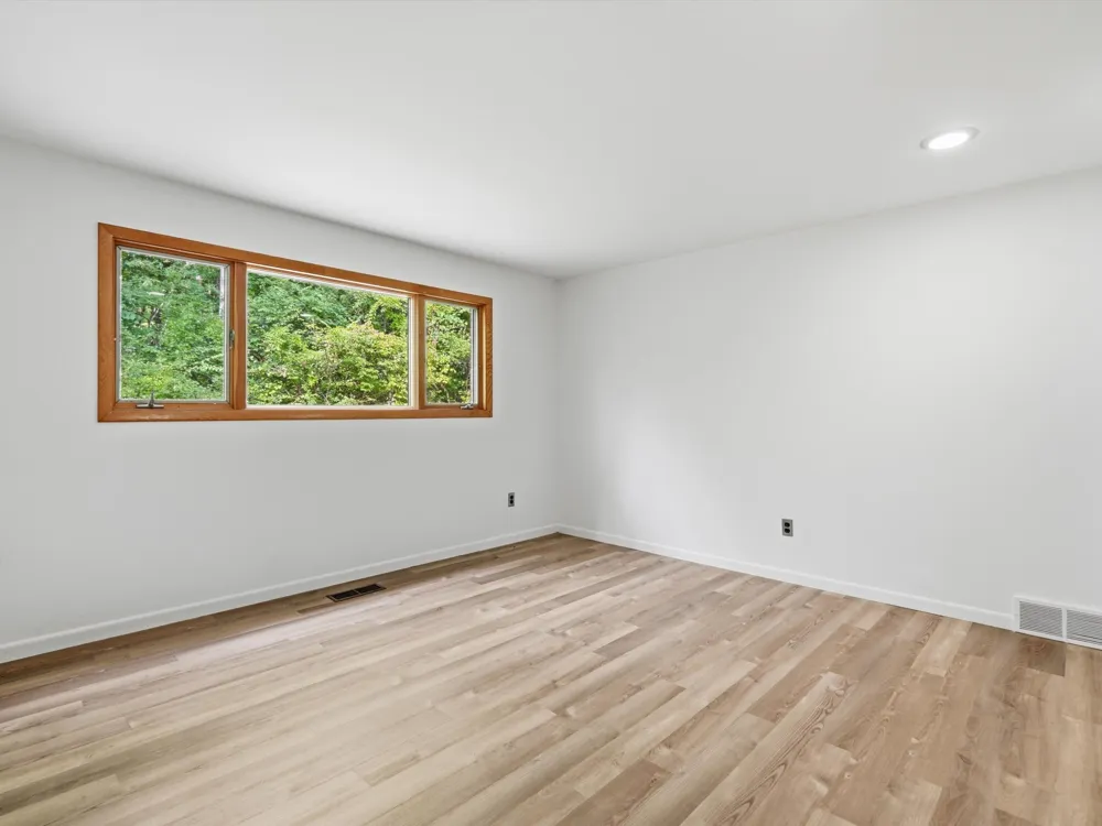 17 Regent Drive Ann Arbor, MI 48104