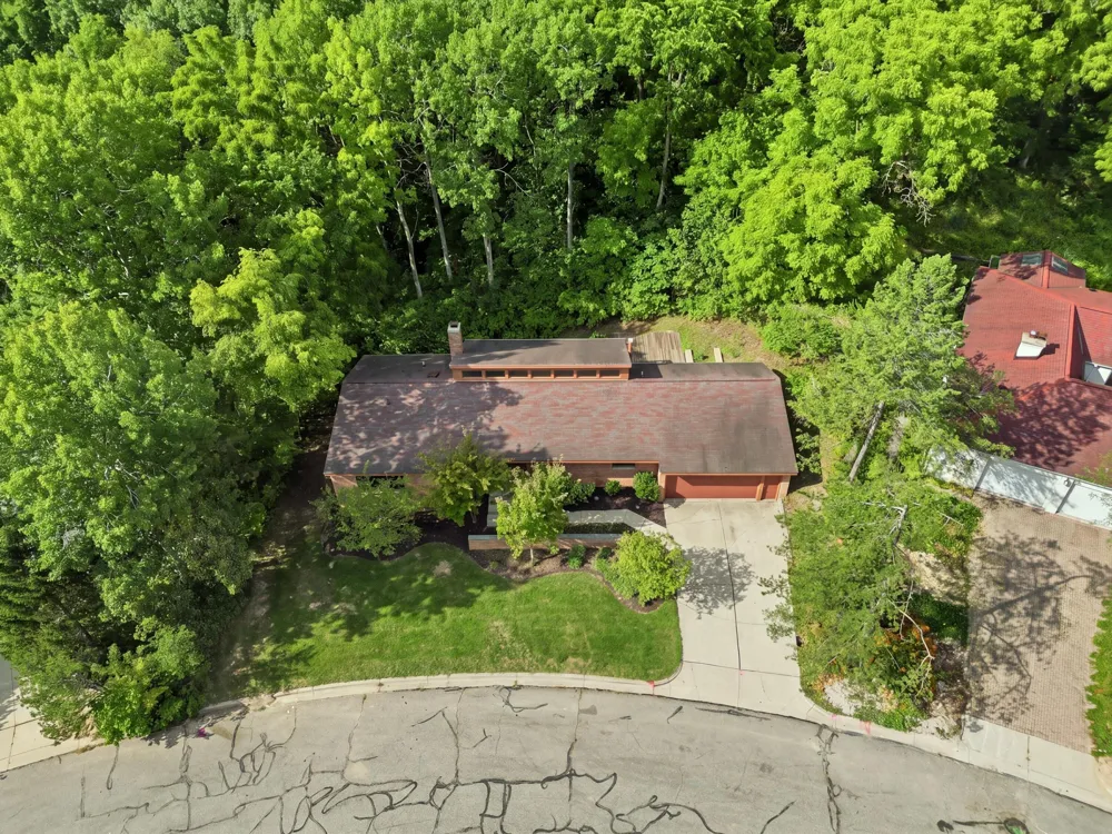 17 Regent Drive Ann Arbor, MI 48104
