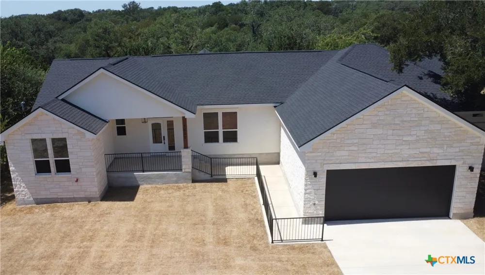 7022 Circle Oak Drive Bulverde, TX 78163
