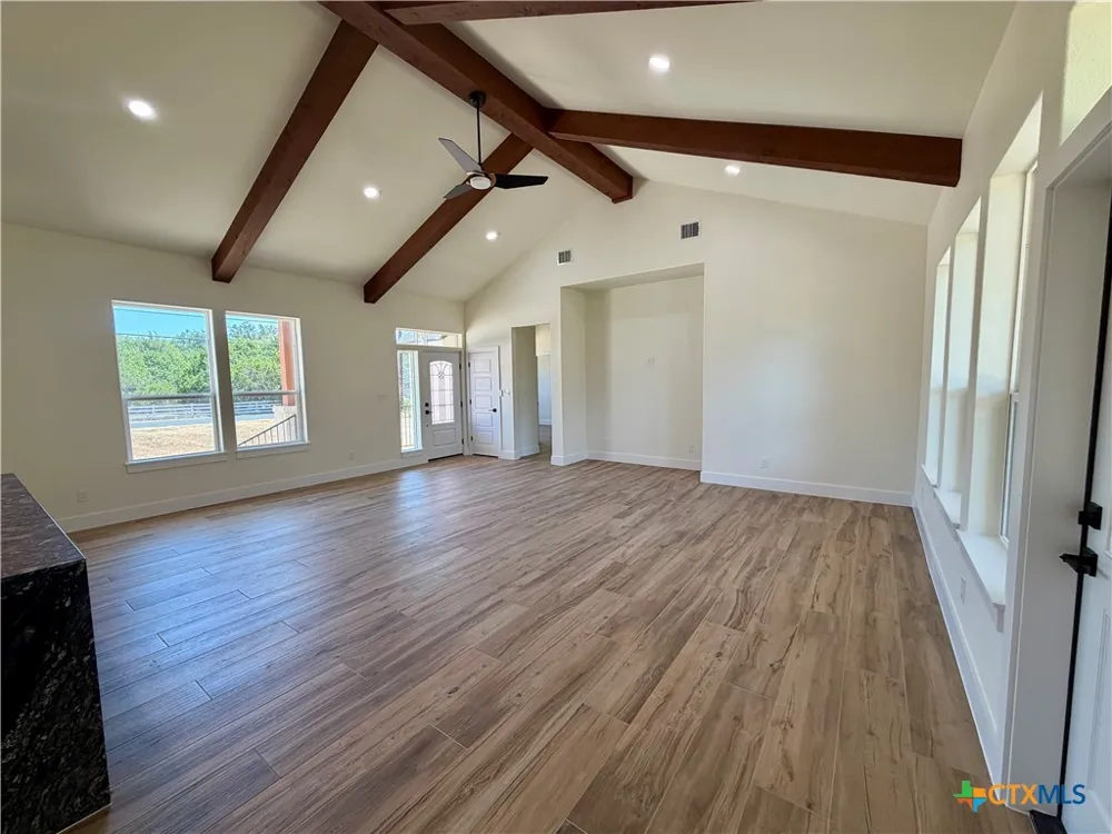 7022 Circle Oak Drive Bulverde, TX 78163