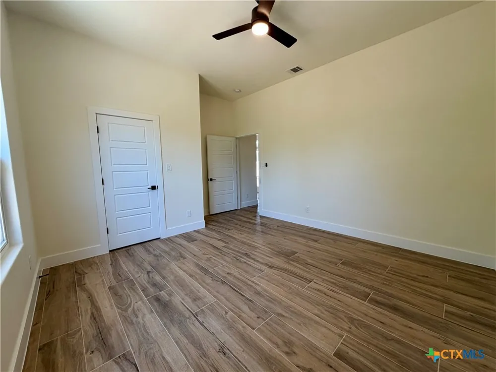 7022 Circle Oak Drive Bulverde, TX 78163