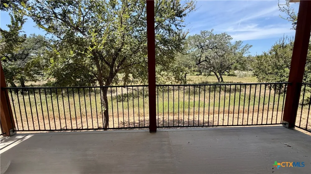 7022 Circle Oak Drive Bulverde, TX 78163