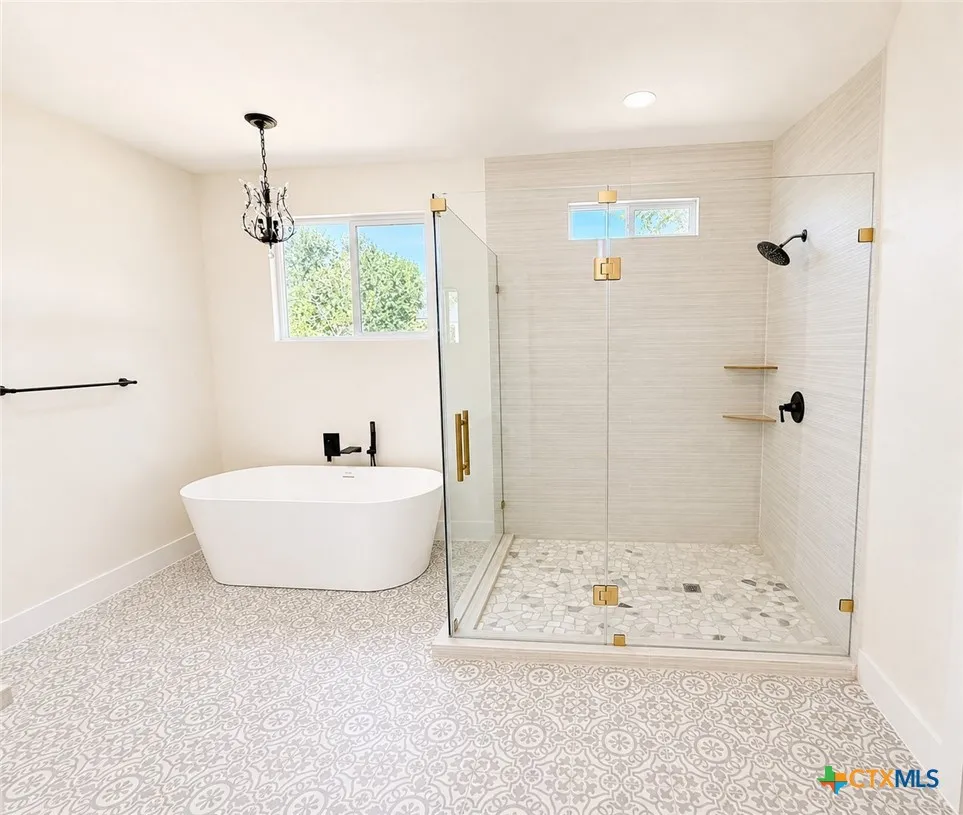 7022 Circle Oak Drive Bulverde, TX 78163