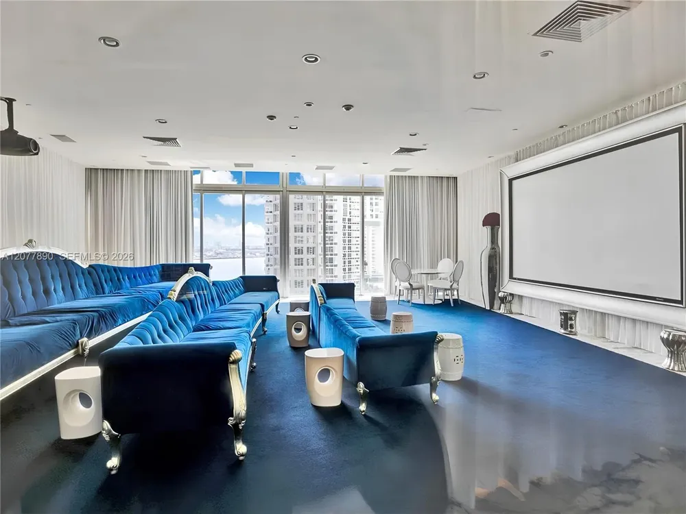 495 Brickell Ave #2707 Miami, FL 33131