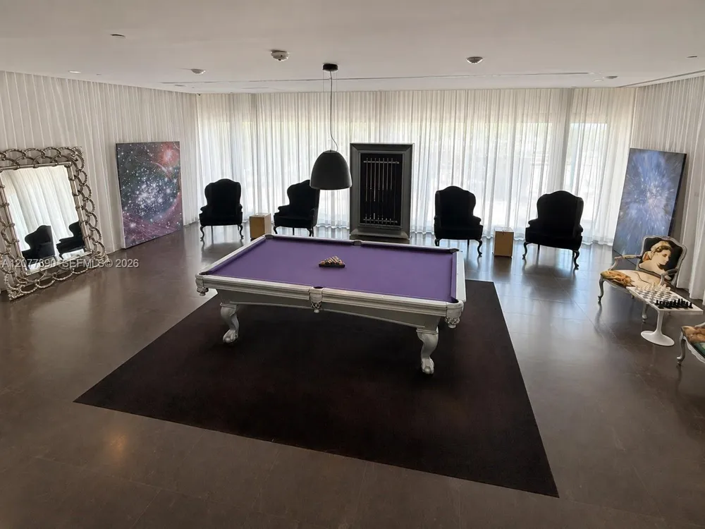 495 Brickell Ave #2707 Miami, FL 33131